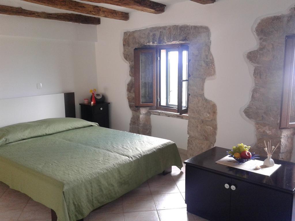 Apartment Bella Vista 2 Buzet Eksteriør bilde